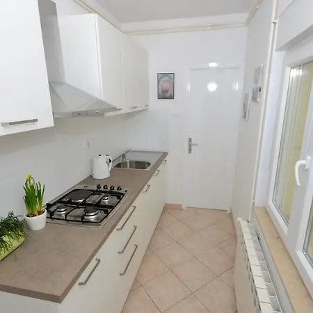 Ljubica 141