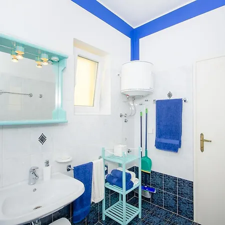 Apartment Ljubica 141